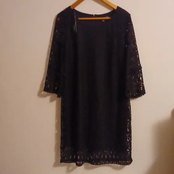 madison leigh lace dress Madison Leigh Woman Lace Dress with Lining ~ Sz 14W